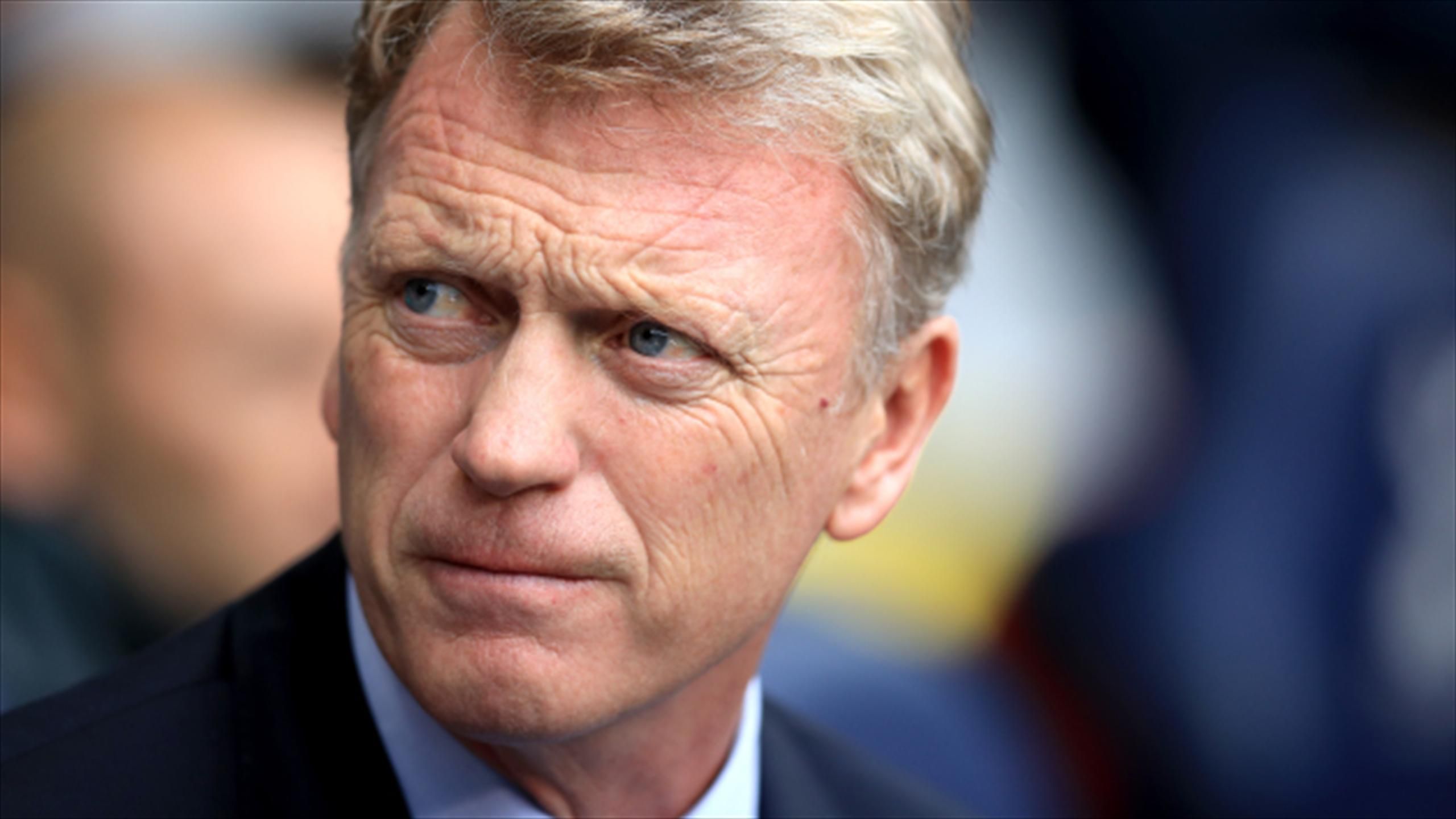 Sunderland doctor leaves the club following Patrick van Aanholt