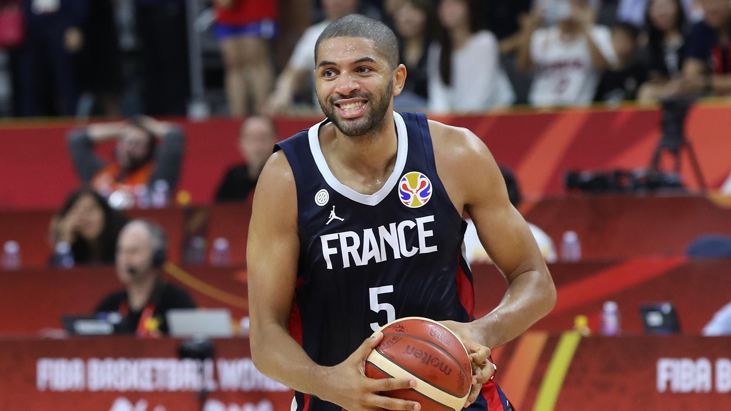 France knock holders US out in huge World Cup shock - TNT Sports