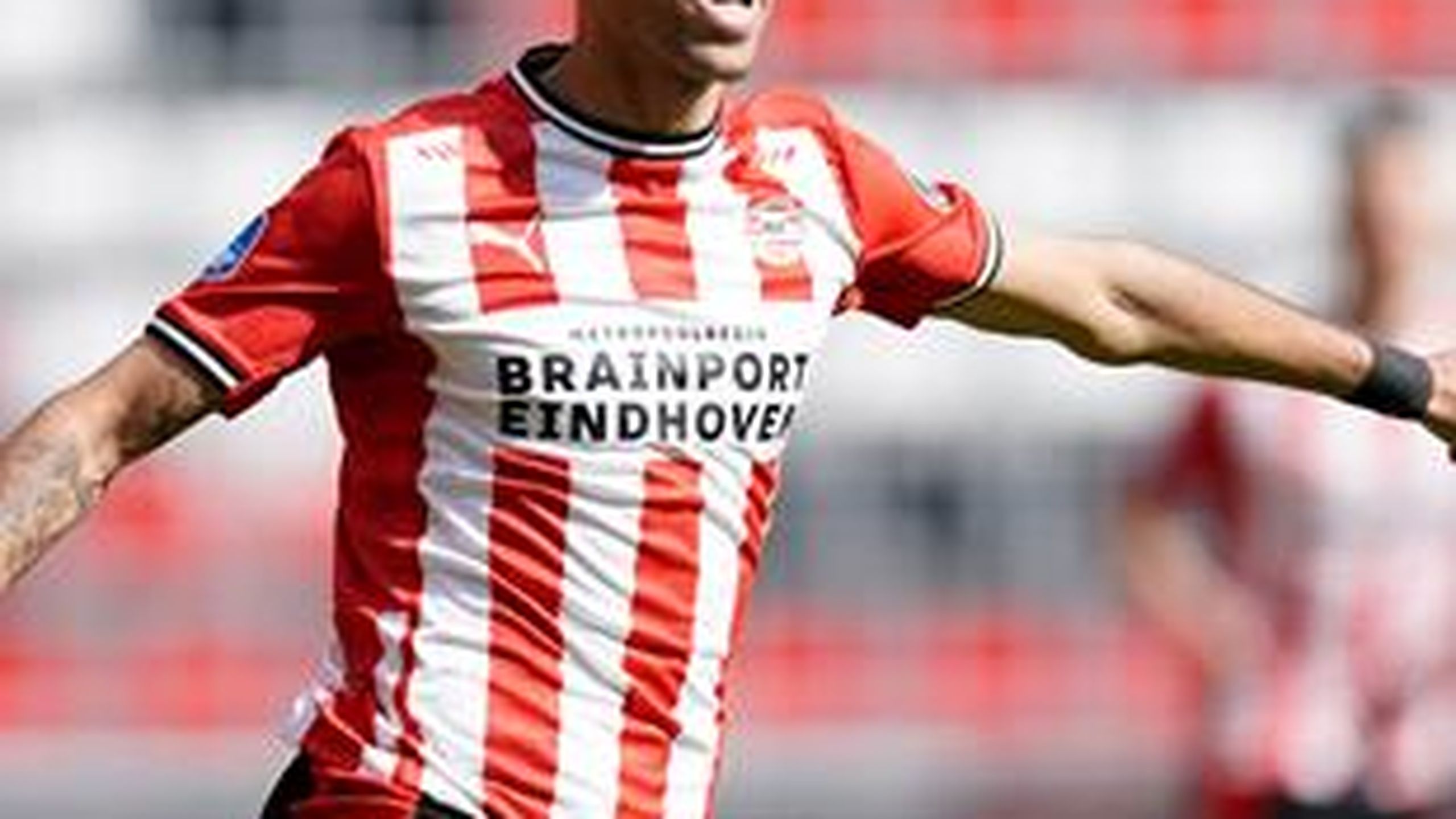 Eran Zahavi: Wife and children of PSV striker tied up in robbery