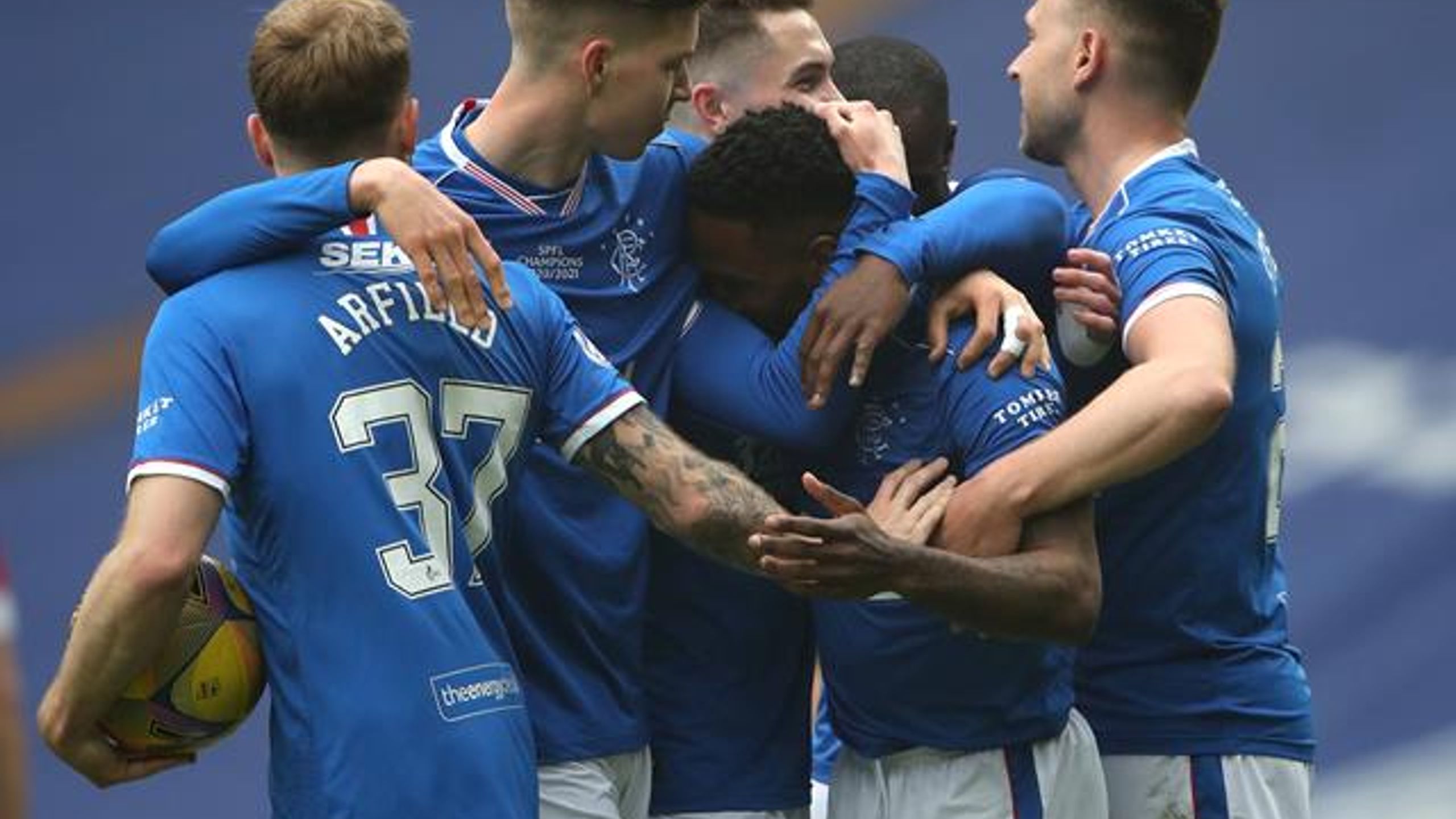 Football news - Rangers complete invincible Scottish Premiership season ...