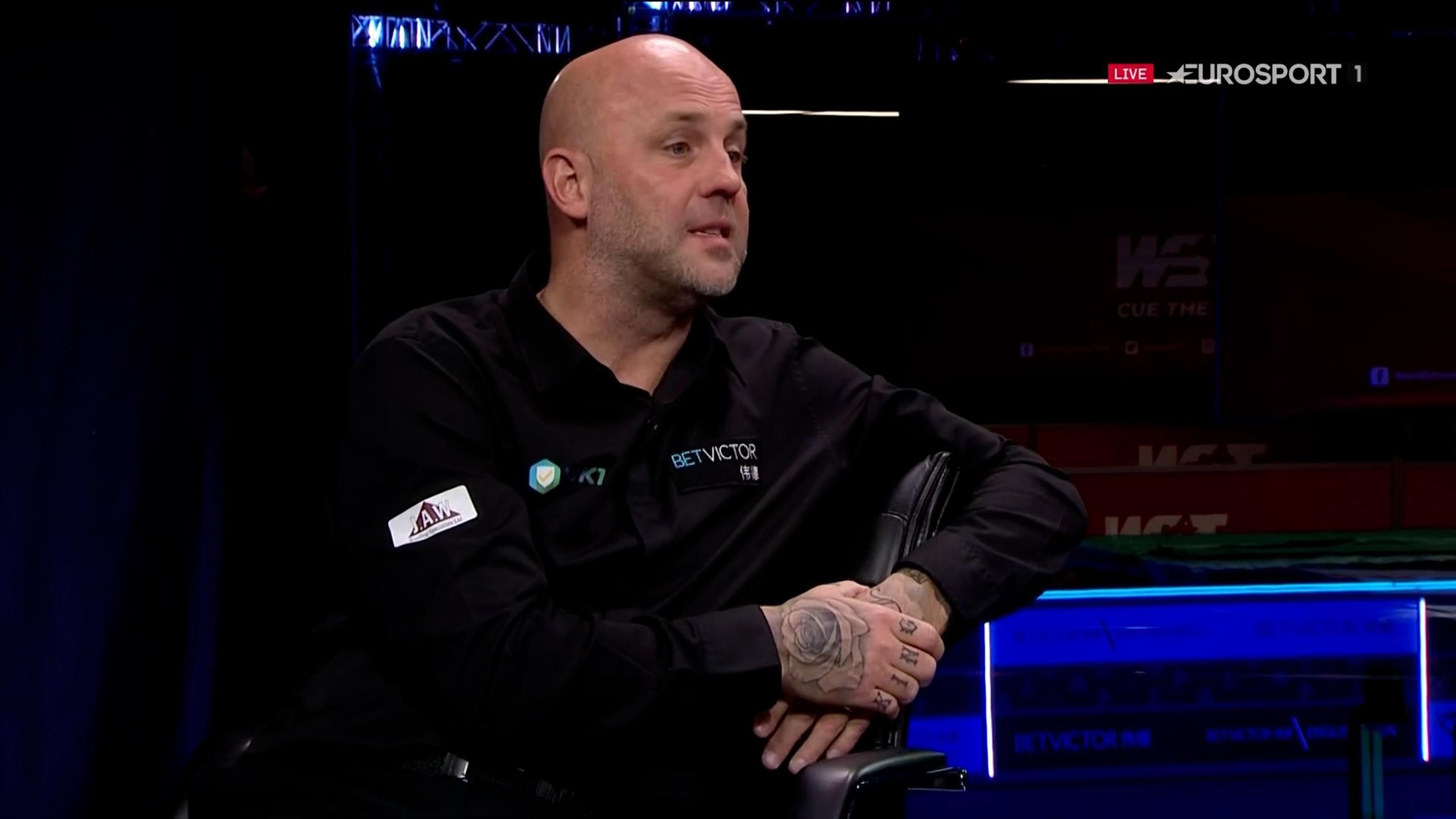 English Open 2021: 'Stamping your cue like a big teddy bear' - Mark ...