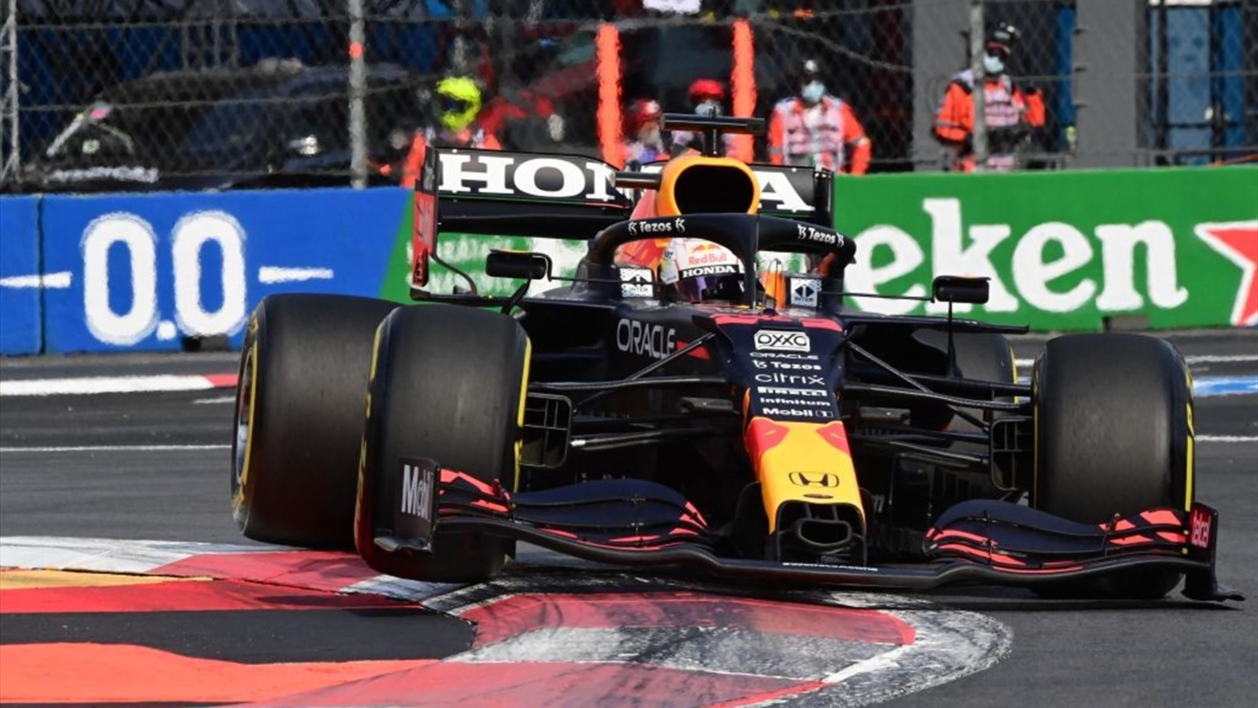 Mexico City Grand Prix 2021 - Red Bull driver Max Verstappen fastest in  Mexico City after FP2 - TNT Sports