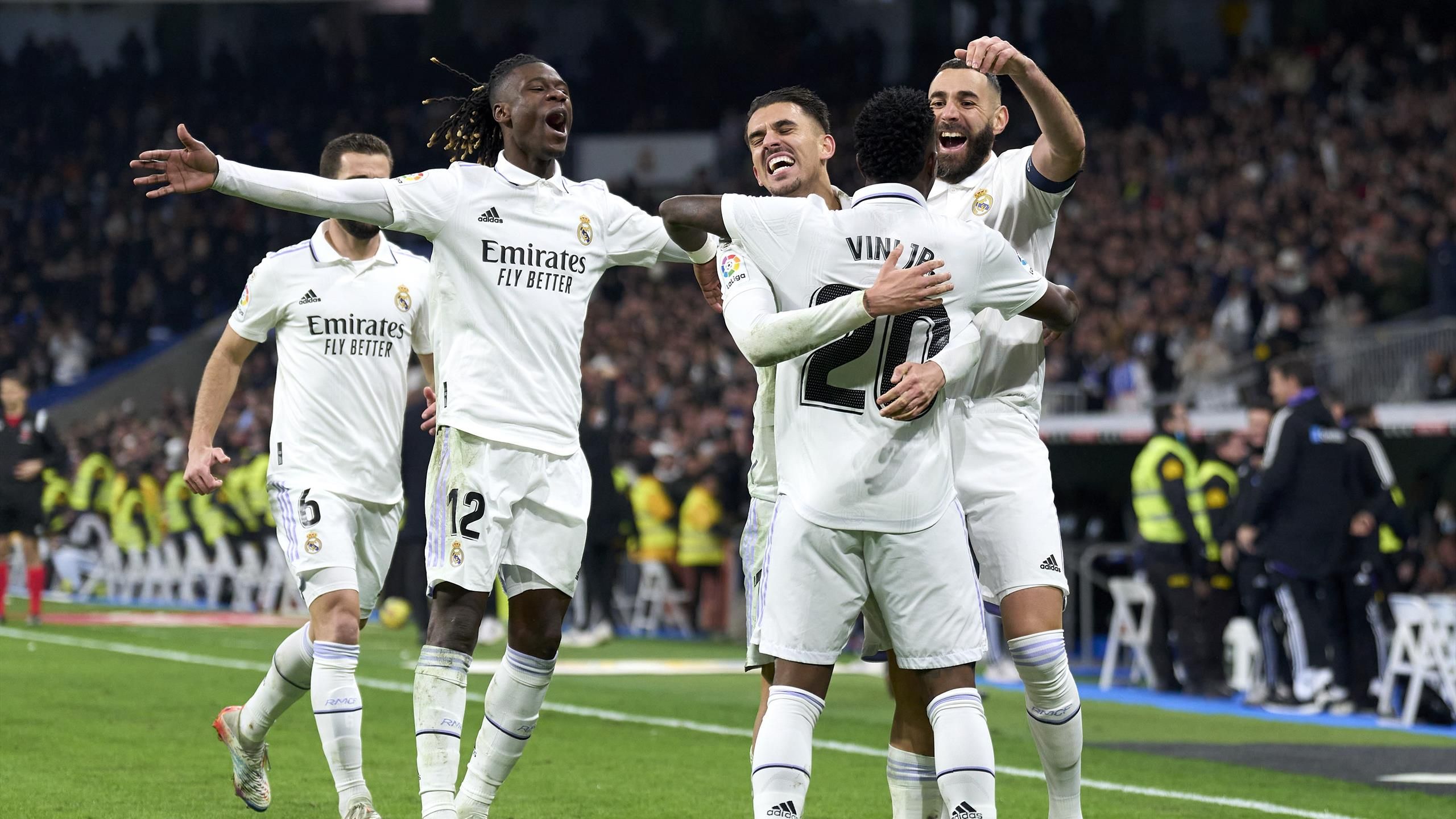 Real Madrid 2-0 Valencia: Marco Asensio and Vinicius Junior score