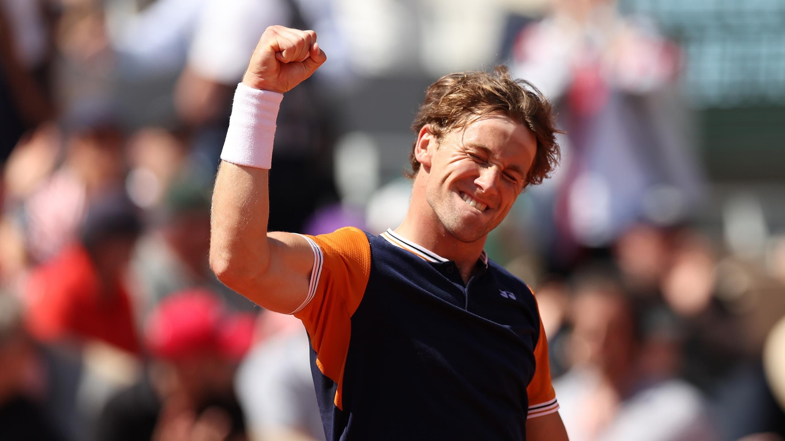 Casper Ruud battles past Nicolas Jarry to reach French Open quarter ...