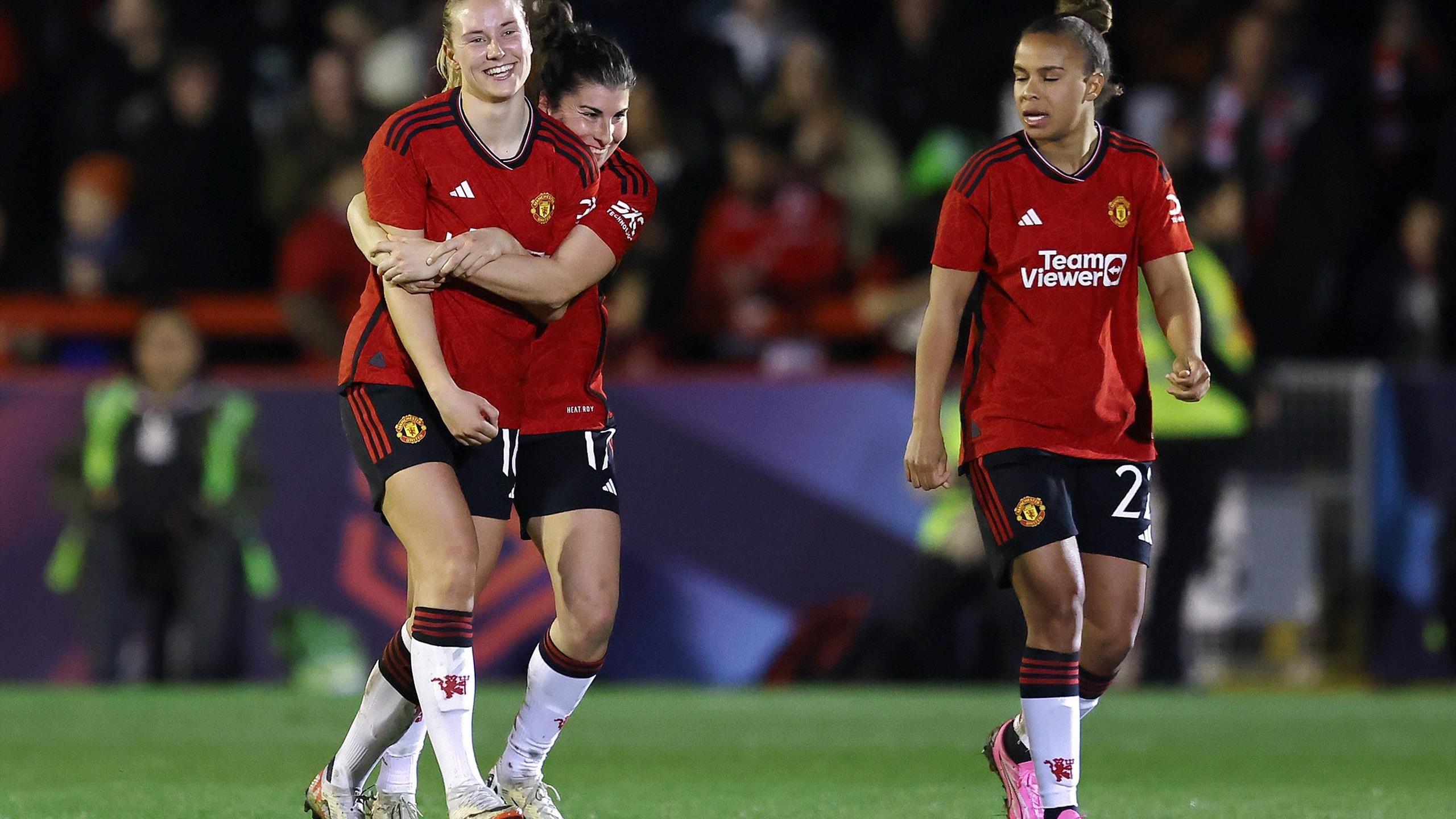 Women's FA Cup Nikita Parris on target as Manchester United cruise