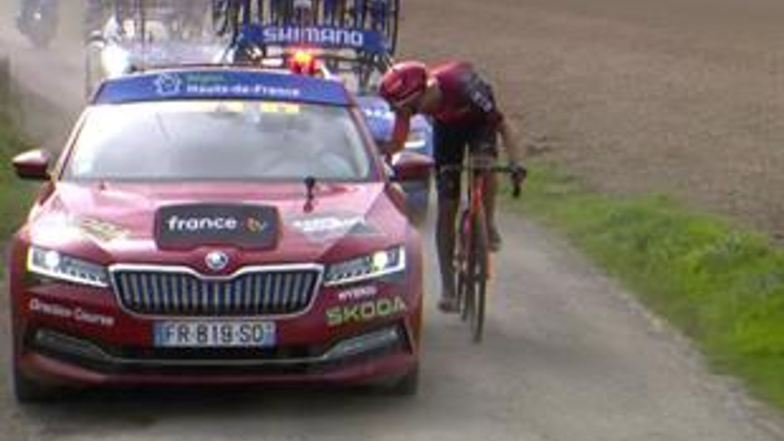 Britain's Josh Tarling disqualified from Paris-Roubaix after car ...