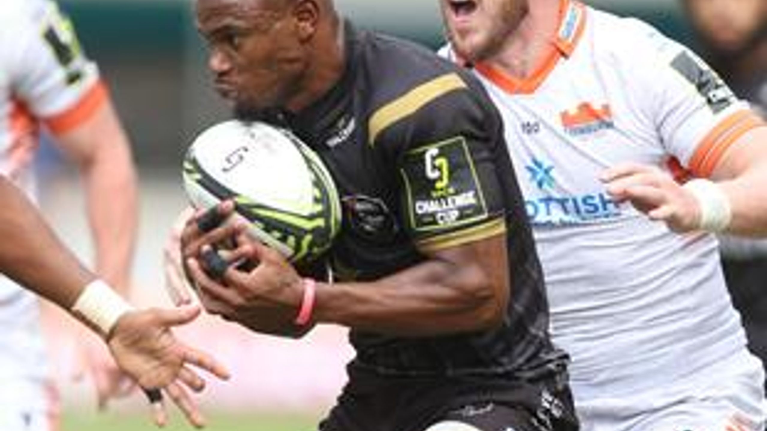 Makazole Mapimpi scores 'incredible' try to kickstart Sharks' fightback ...