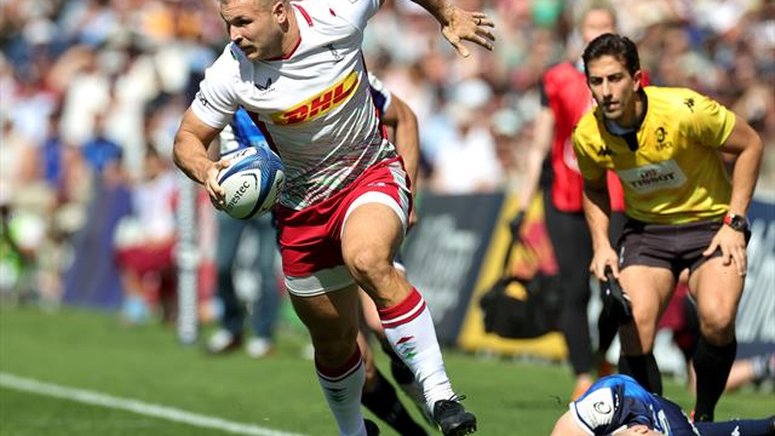 Jamie Roberts heaps praise on 'arrowhead' Andre Esterhuizen and his ...