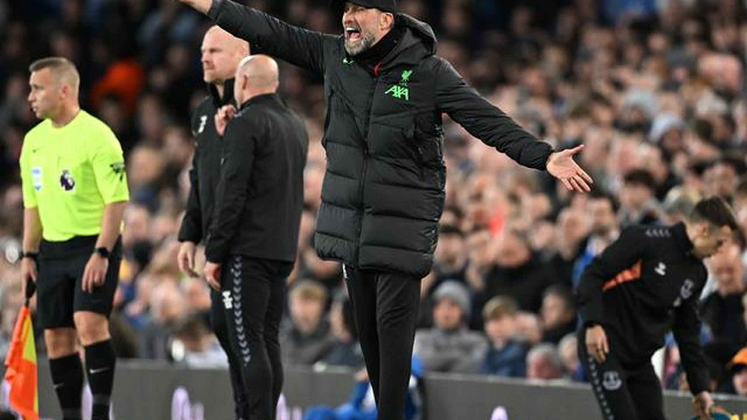 Jurgen Klopp issues apology to Liverpool fans after derby defeat to ...