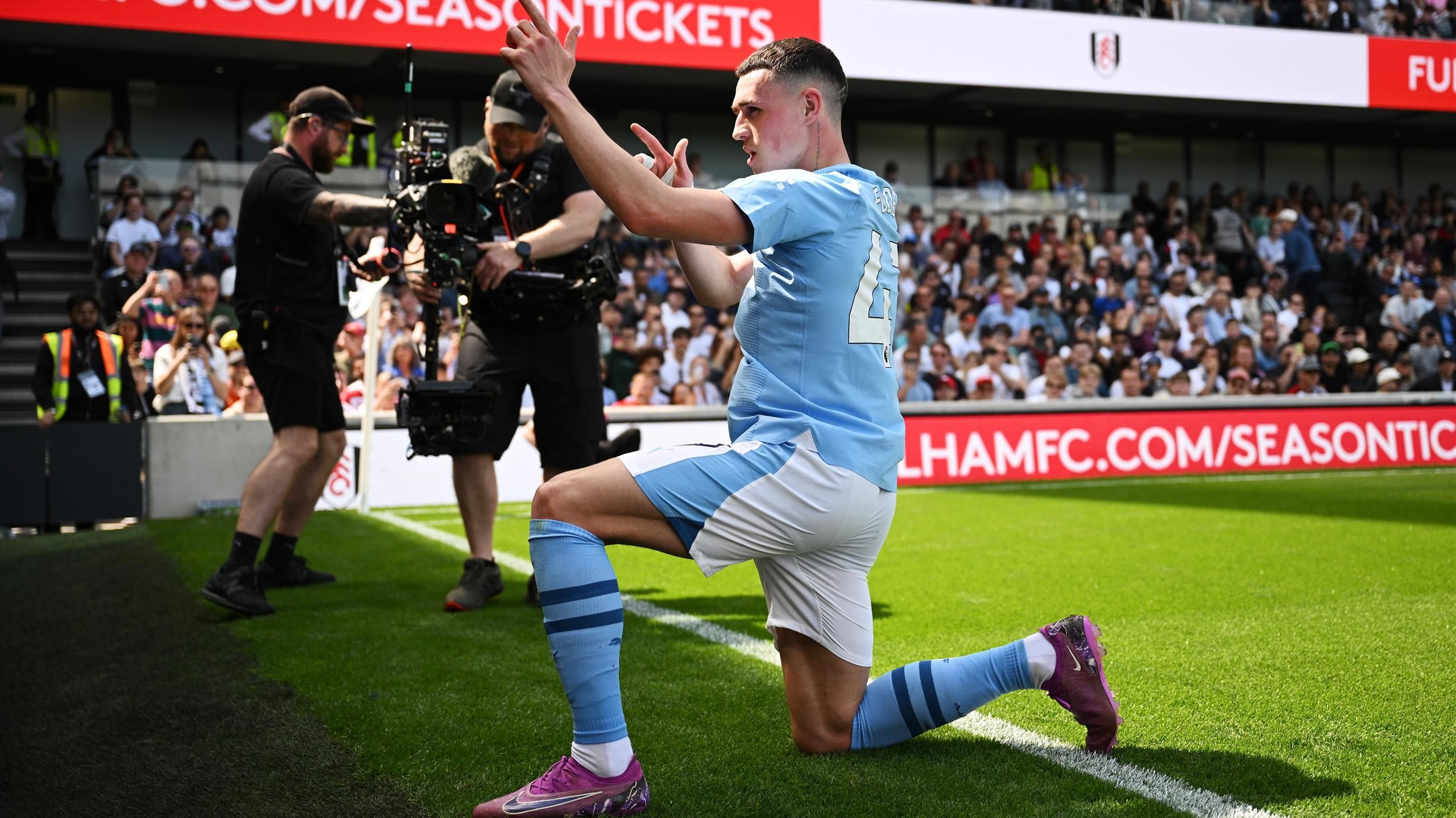 ‘It’s all about the technique!’ - Phil Foden doubles Manchester City’s ...