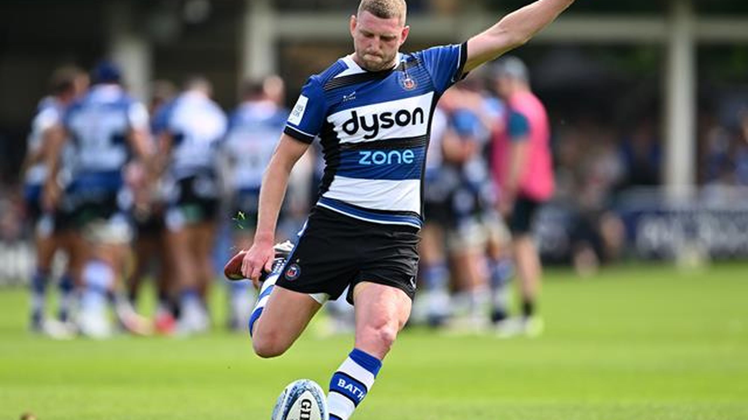 'Pure excellence!' - Finn Russell puts Bath in control against ...