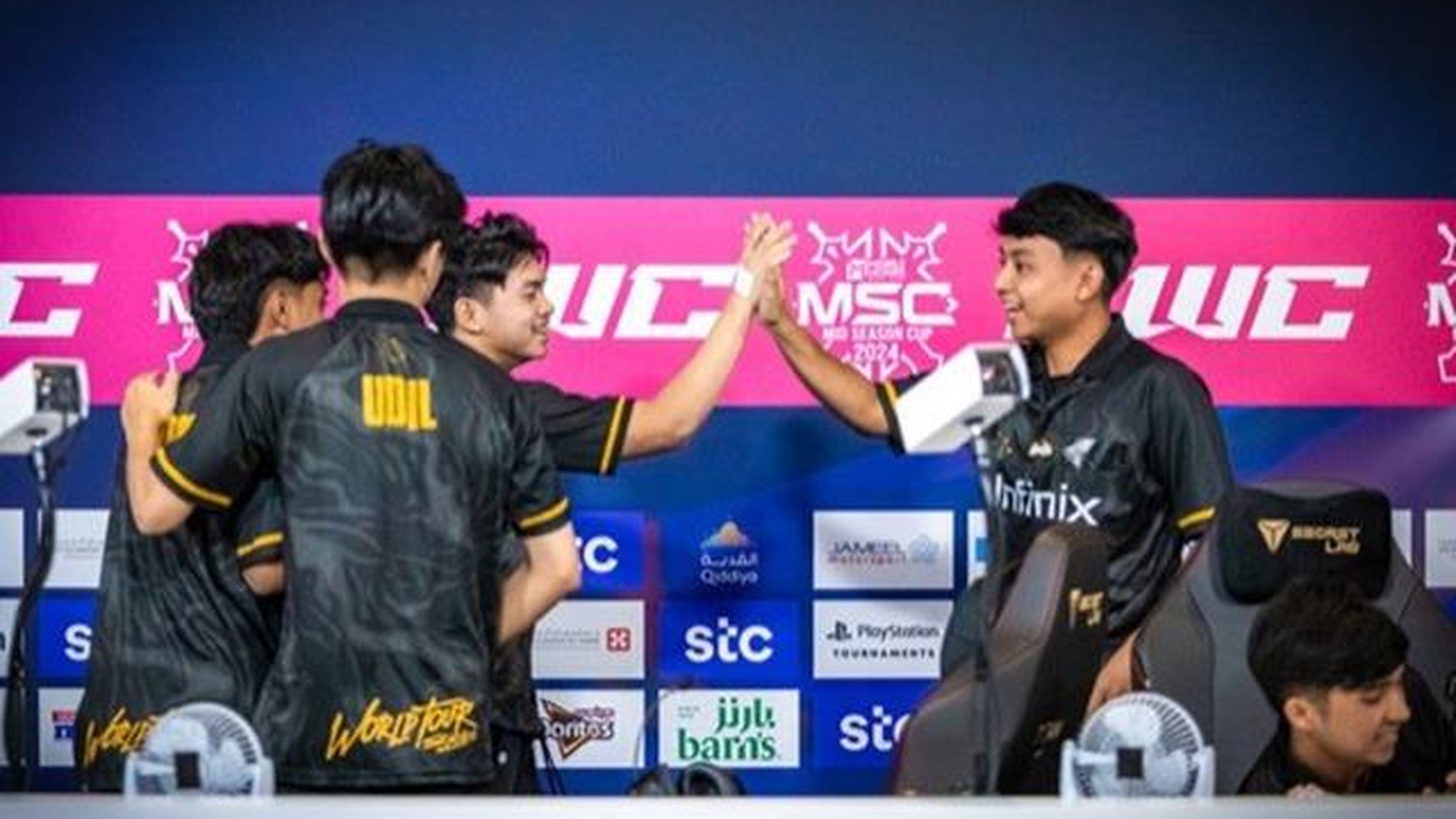 The first day of action featuring MLBB and COD Warzone has wrapped up ...