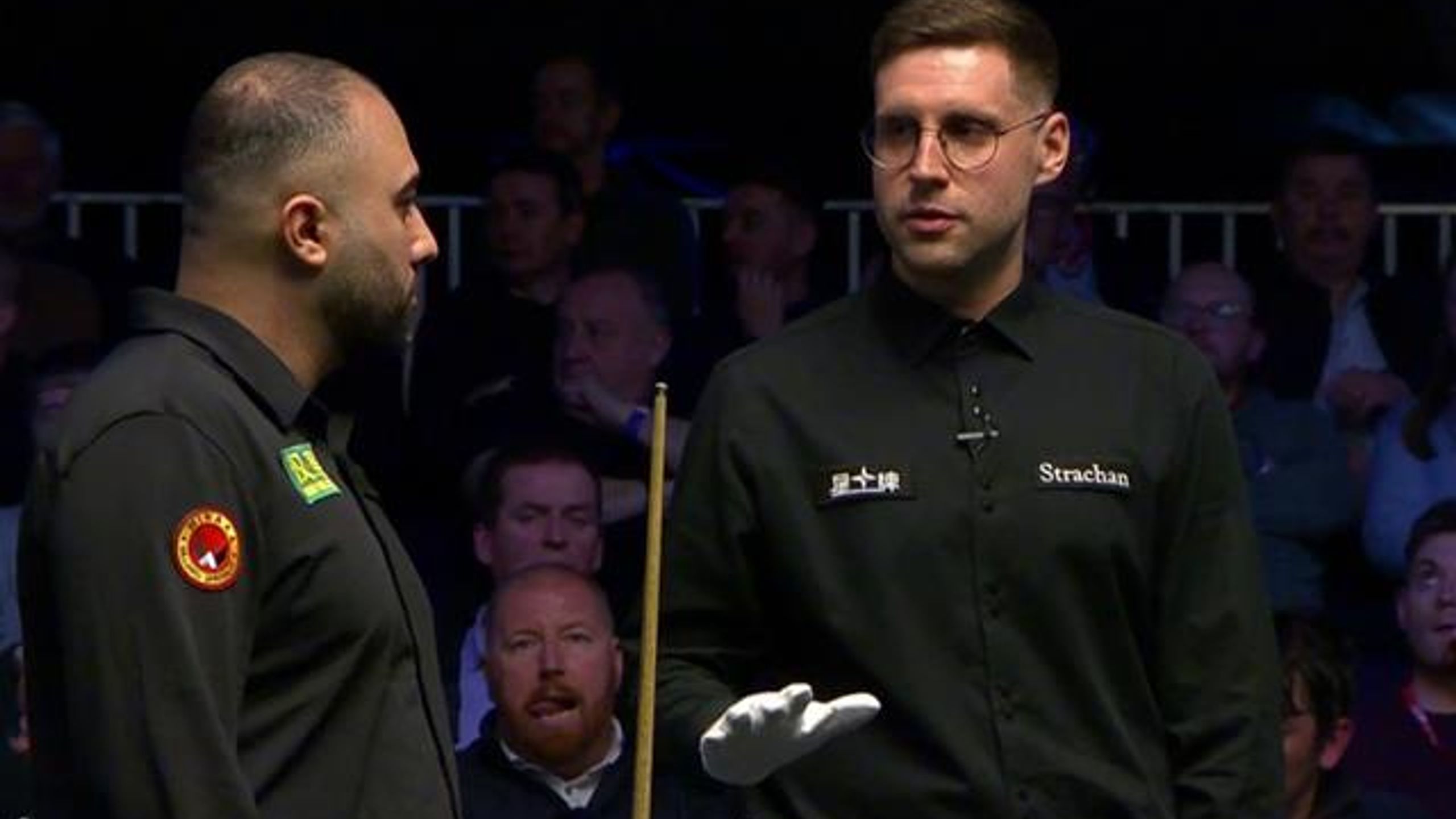 Huge drama as referee makes ‘unbelievable’ call during Hossein Vafaei v ...