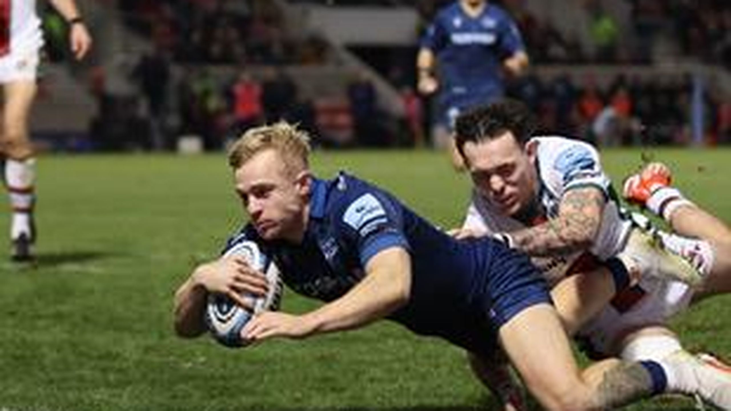 Arron Reed dives over after Sale Sharks ‘cavalry’ arrive to attack ...