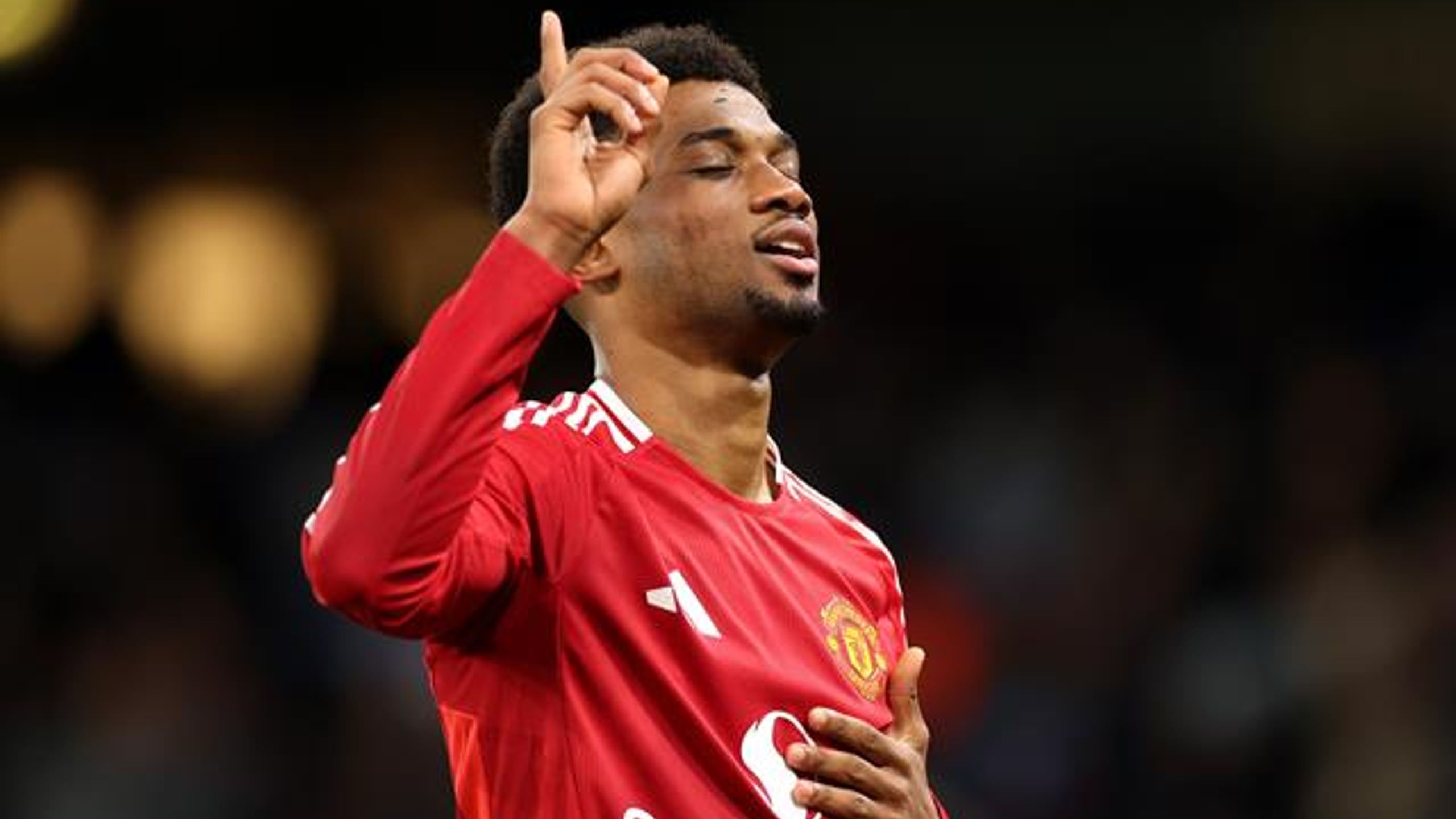 Manchester City 1-2 Manchester United: Late Amad Diallo magic inspires ...