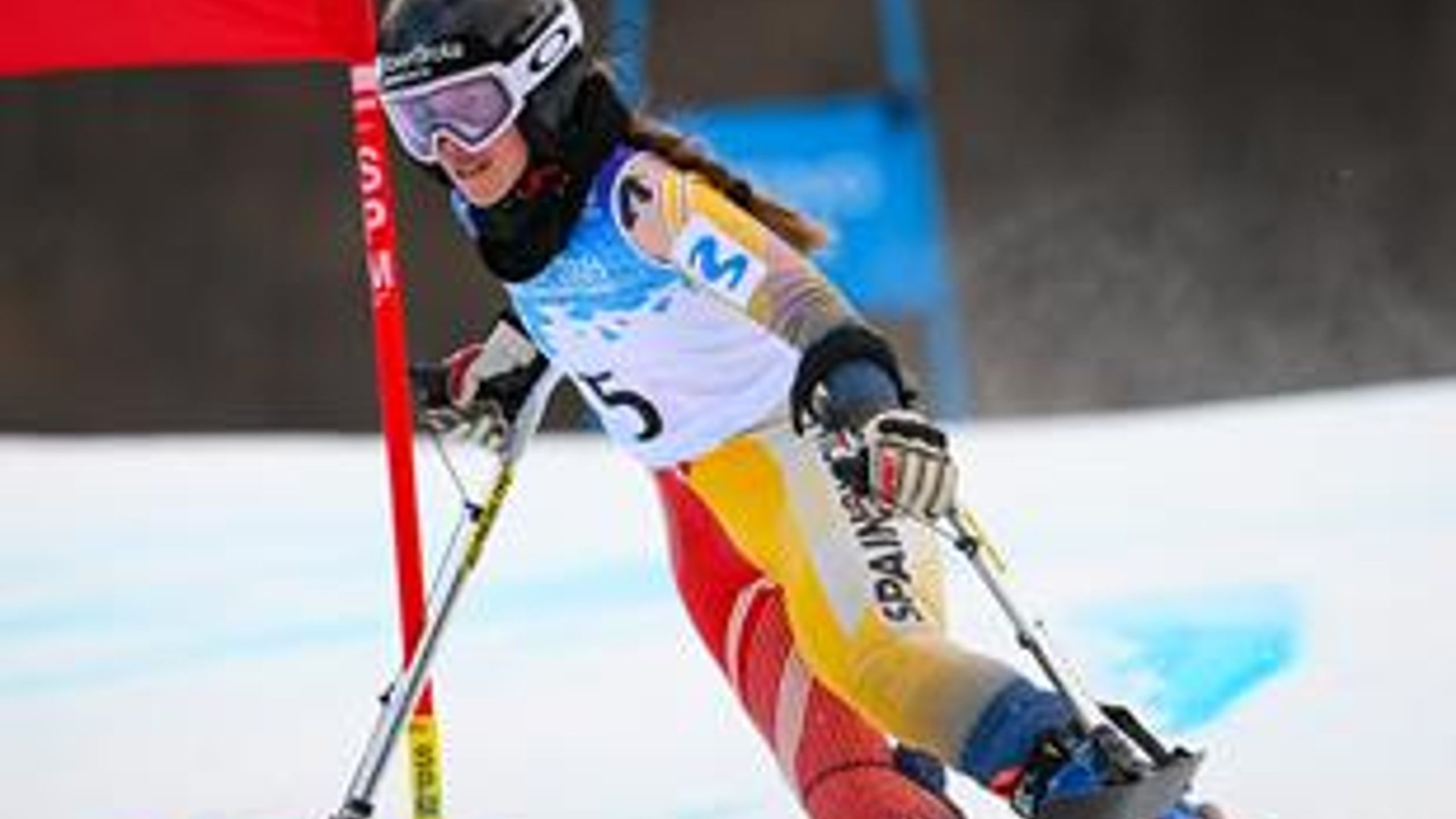 Breaking barriers: Women para-skiers shine in giant slalom - TNT Sports