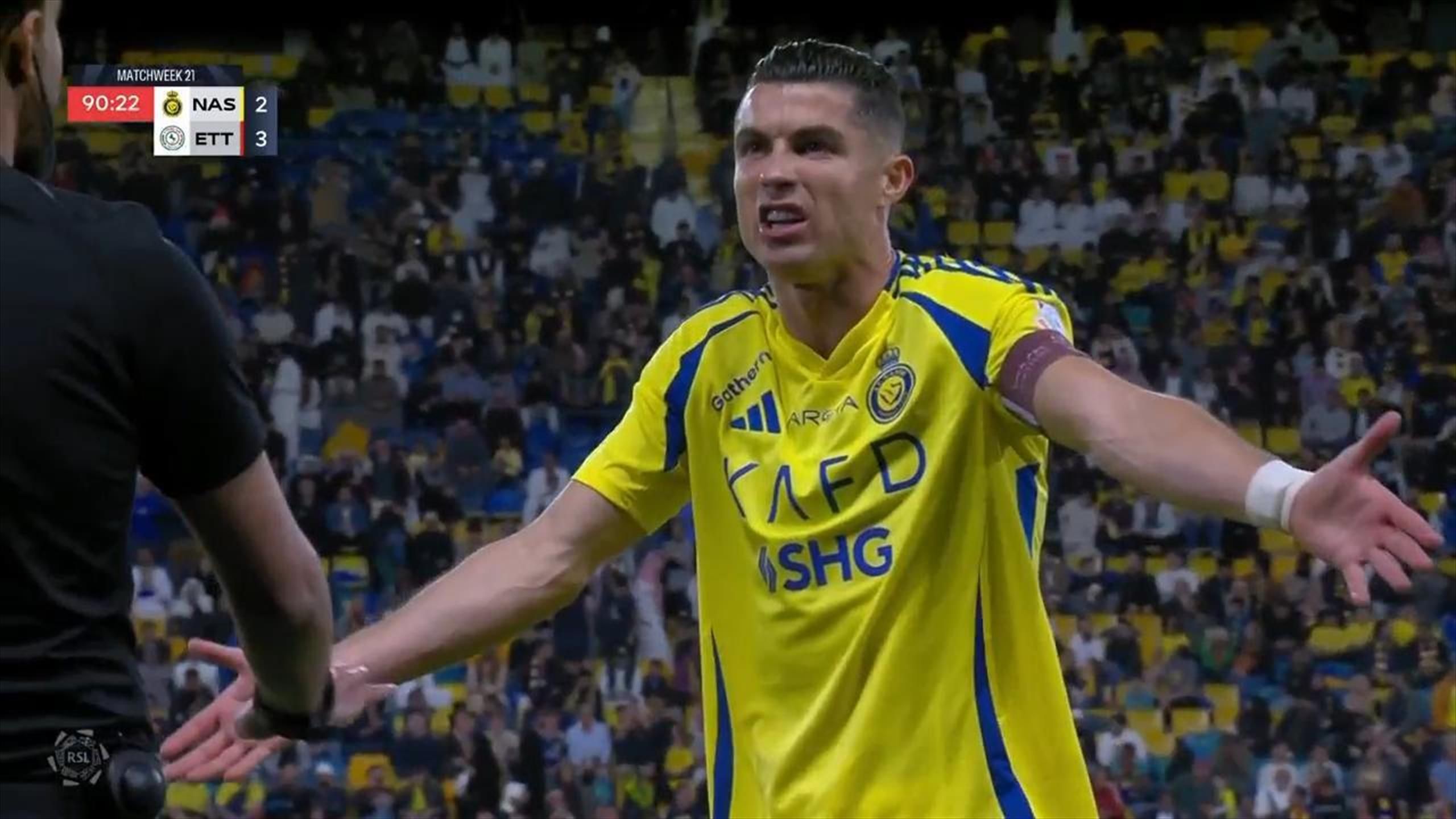 Cristiano Ronaldo kicks ball away in anger after Jhon Duran red card in  Al-Nassr loss to Al-Ettifaq
