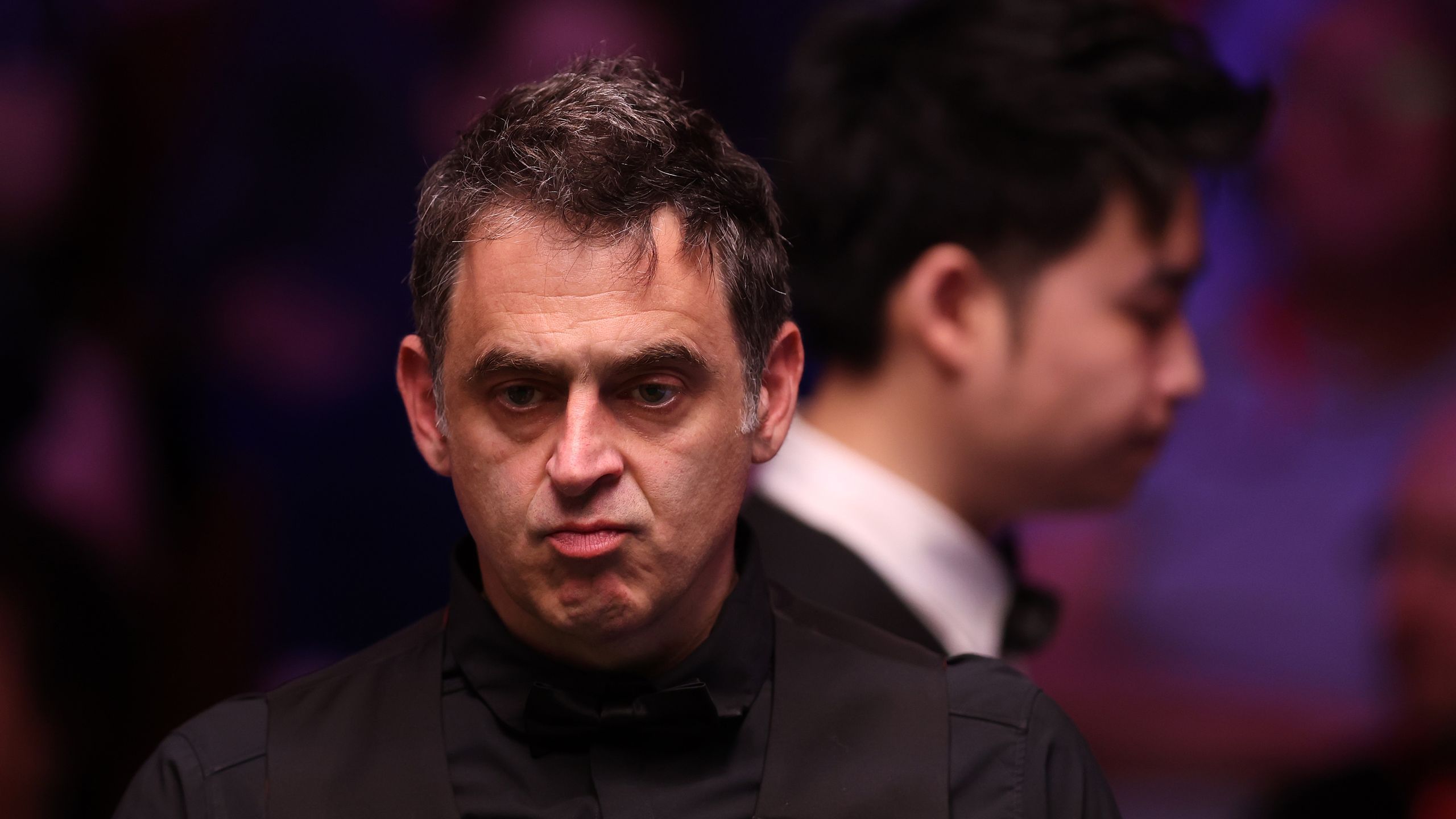 World Snooker Championship 2025: Ronnie O'Sullivan pounces on Si Jiahui