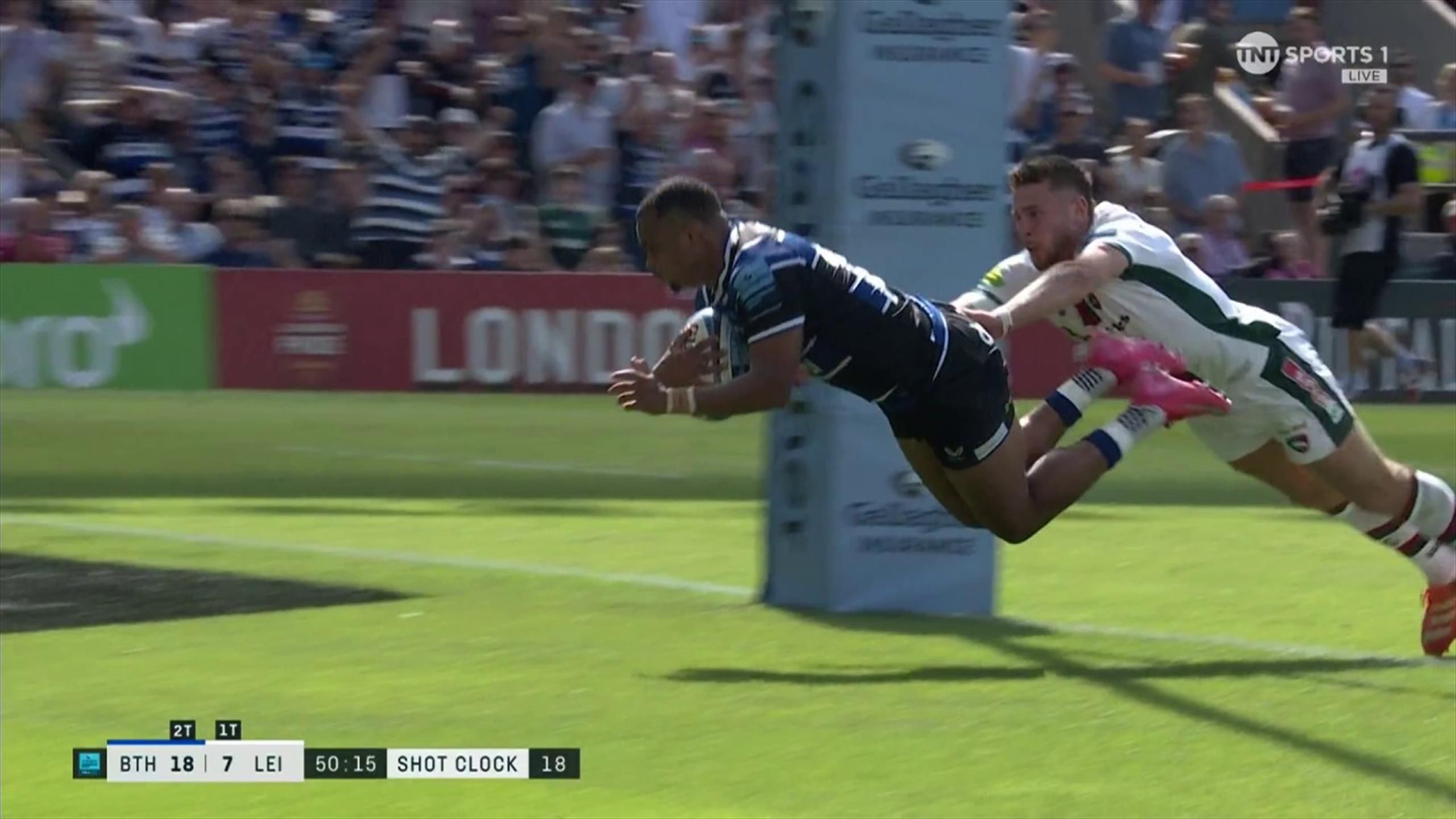 Finn Russell inspires Bath to further lead against Leicester Tigers in ...