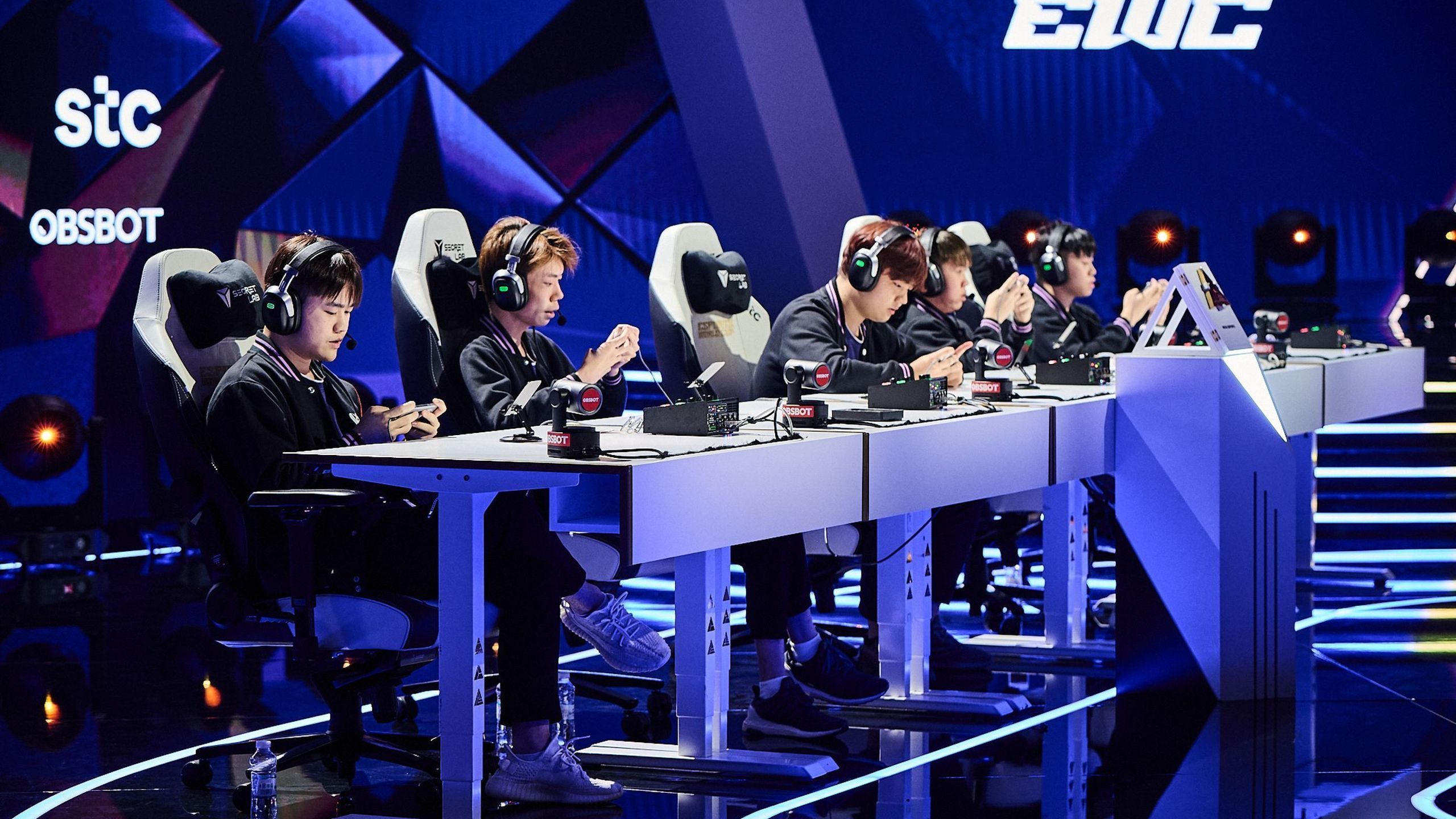 EWC 2025 – Playoffs & High Stakes in Riyadh - TNT Sports