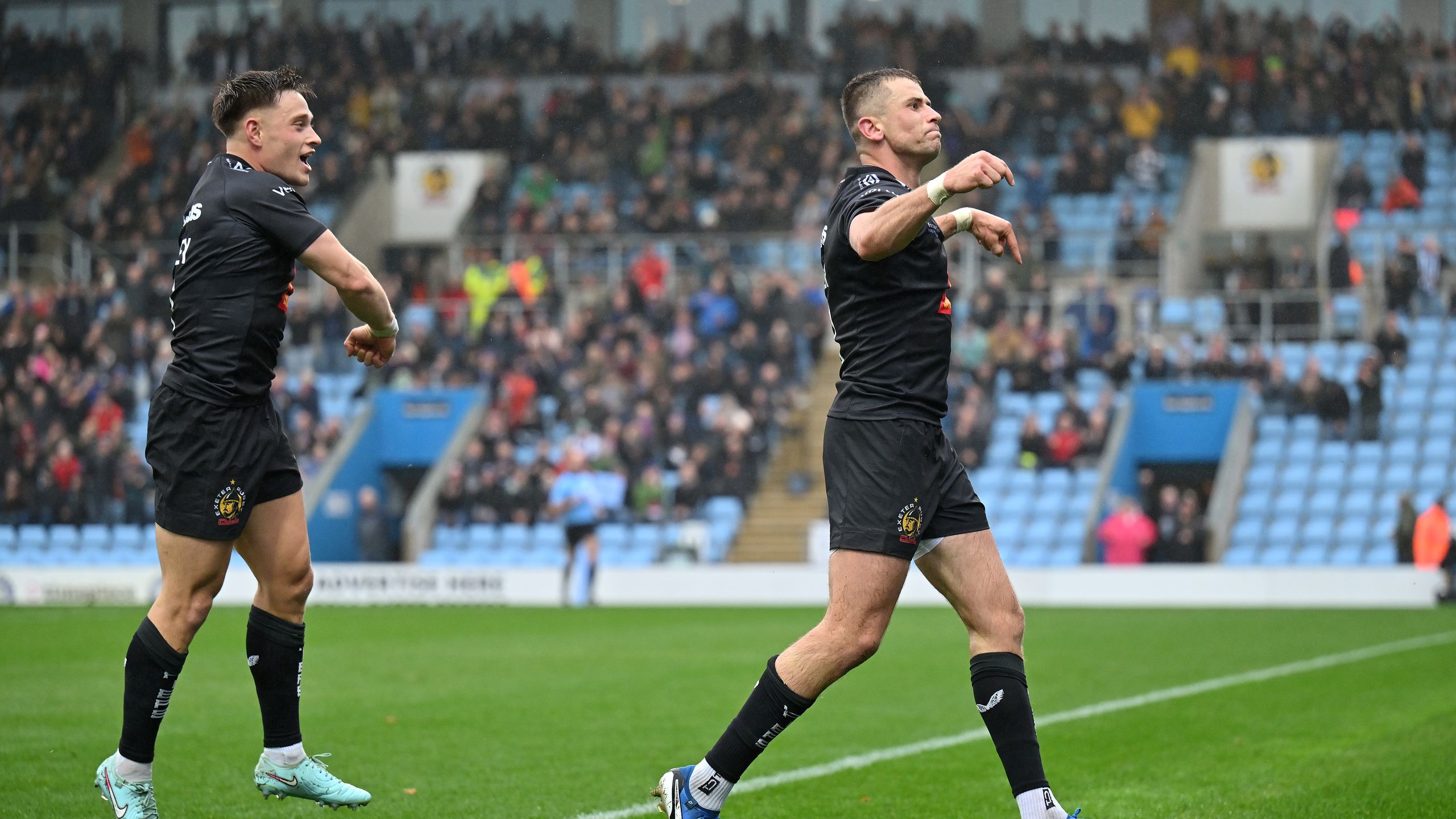 Harvey Skinner scores 'brilliant' try as Exeter Chiefs extend lead over ...