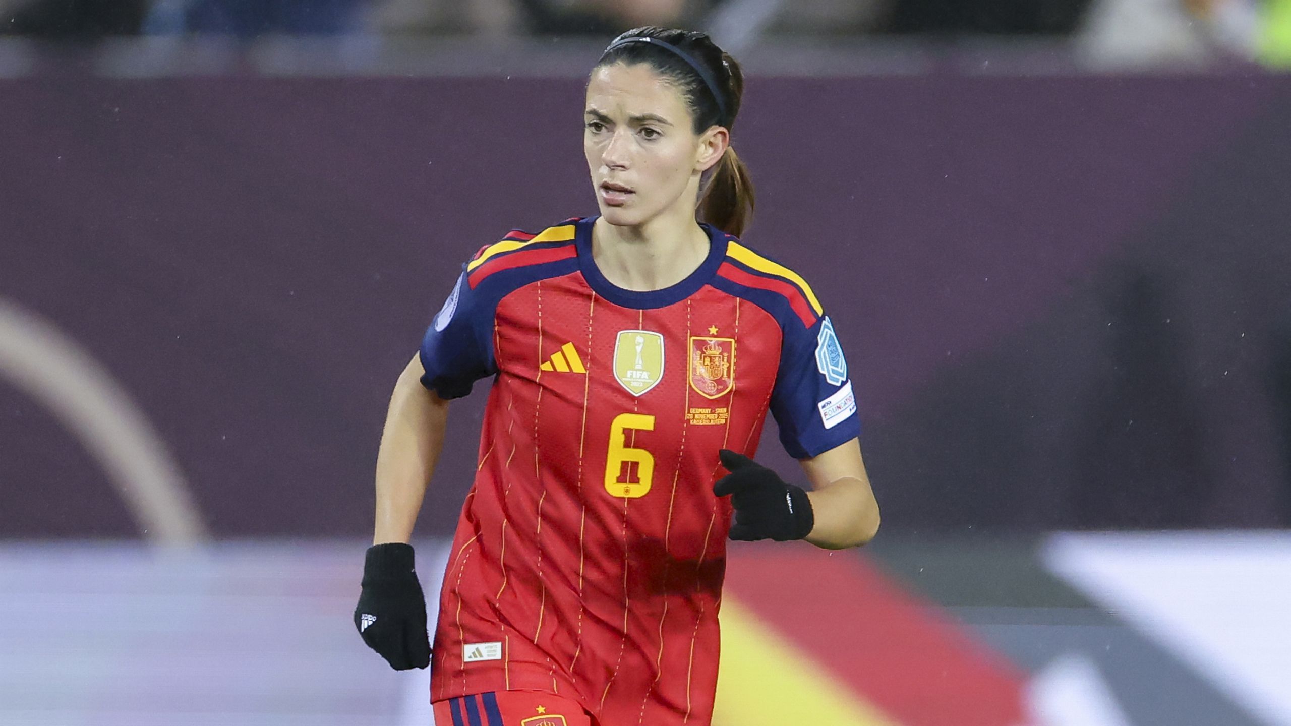 Bonmati suffers broken leg on Spain duty