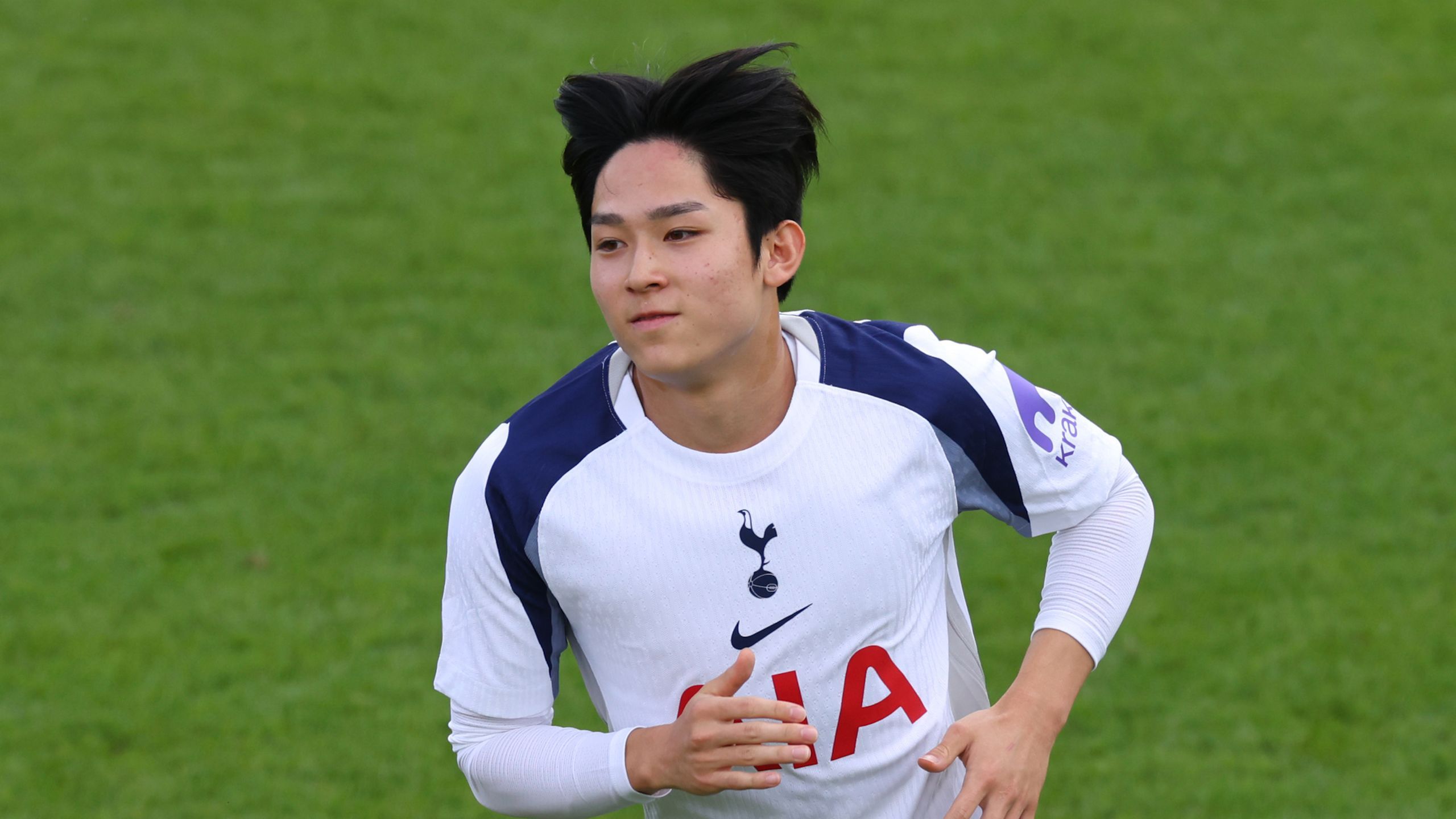 Yang Min-hyeok is officially a Tottenham player: Is he ready to start