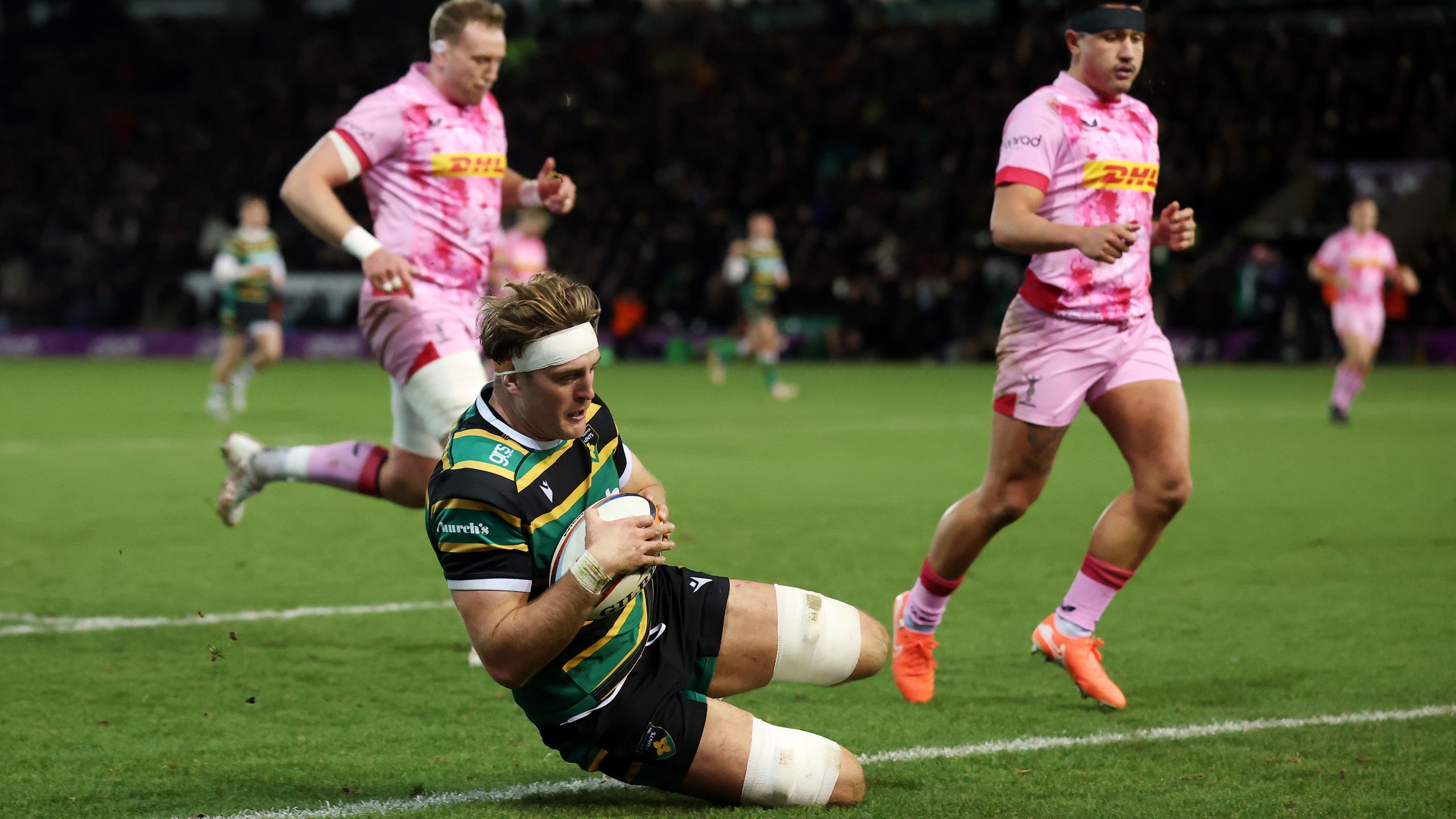 'Saints DNA all over the try' - Alex Coles finishes off superb move to ...