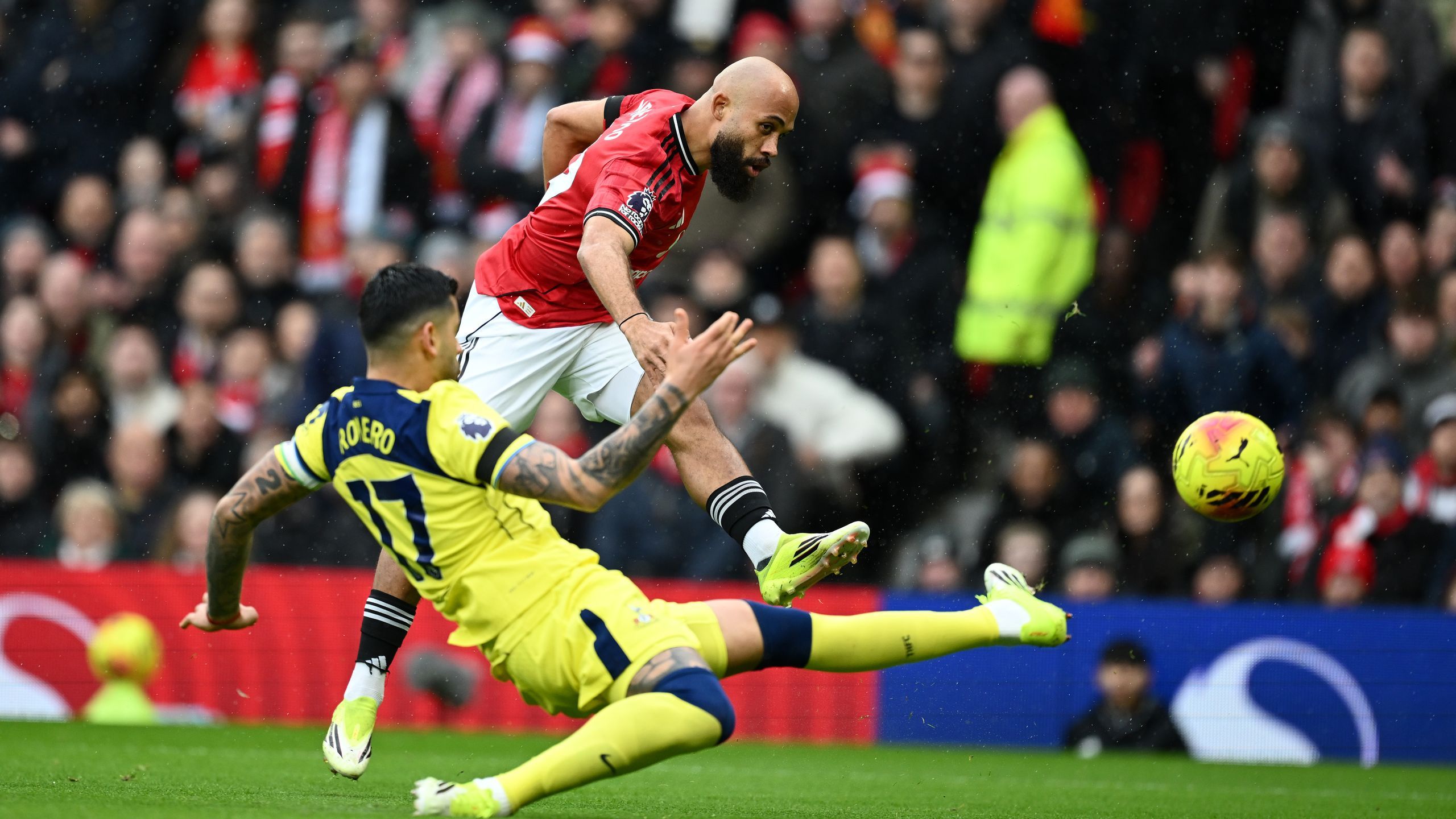 'Almost the perfect start! - Bryan Mbeumo strikes with early chance for ...
