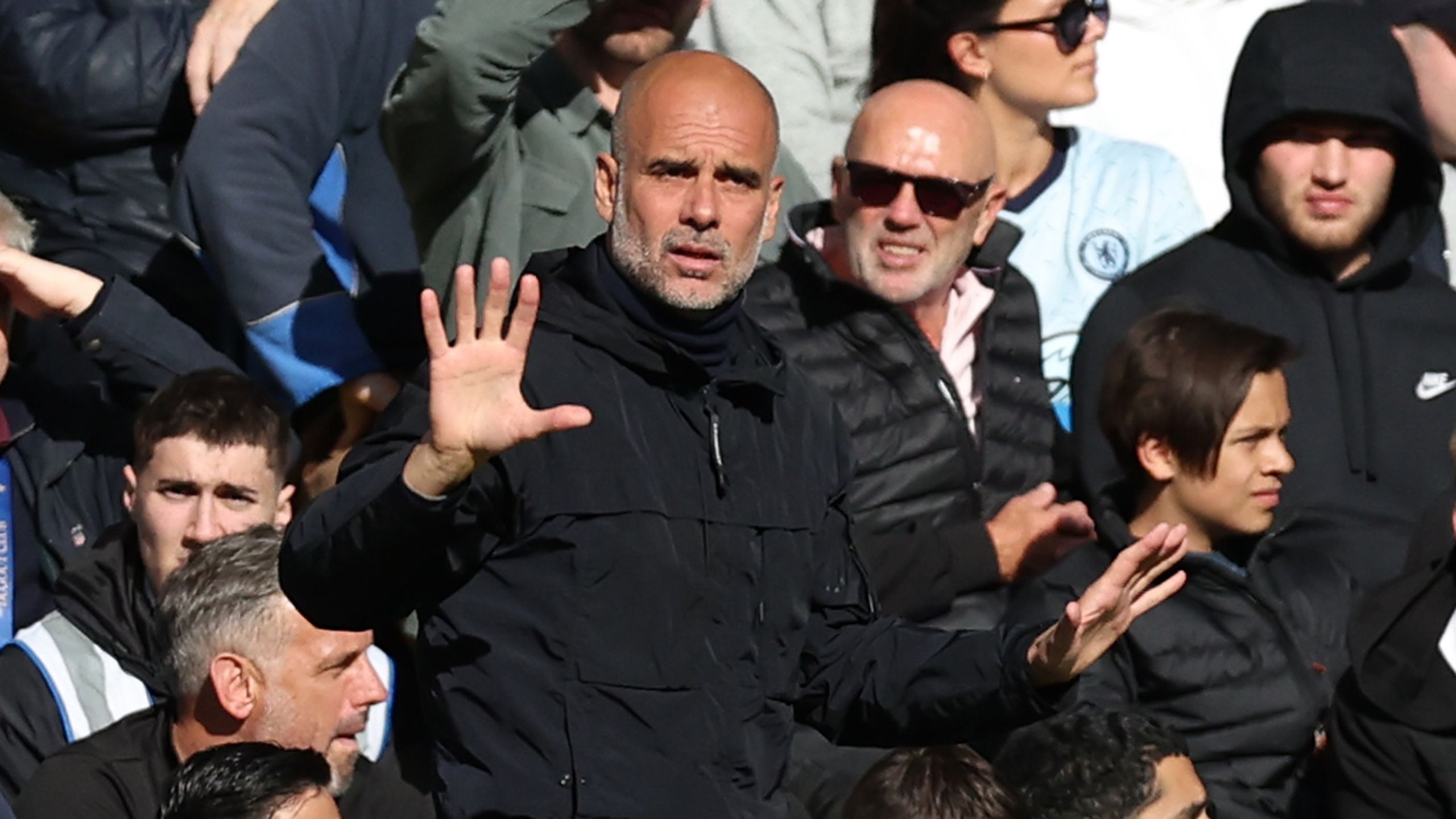 Pep Guardiola praises 'extraordinary' Manchester City after huge ...