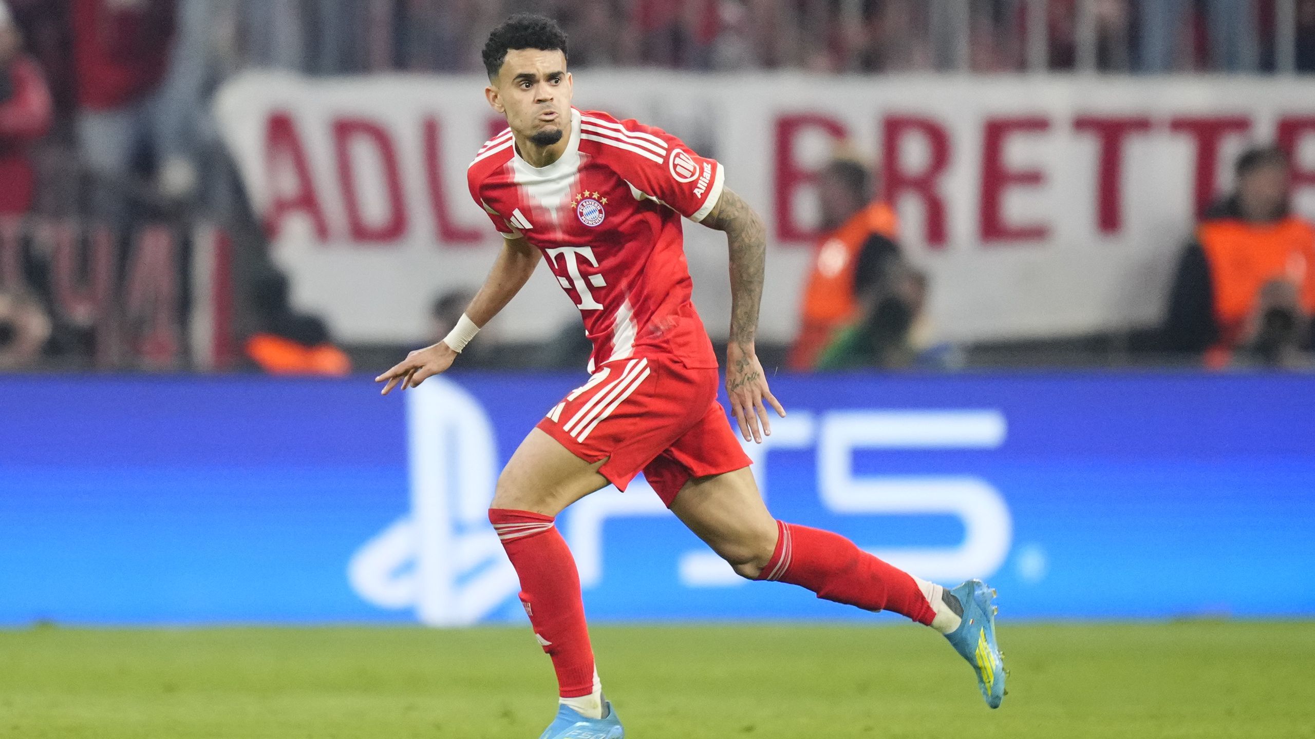 Luis Diaz scores late 'firecracker' to restore Bayern Munich's ...