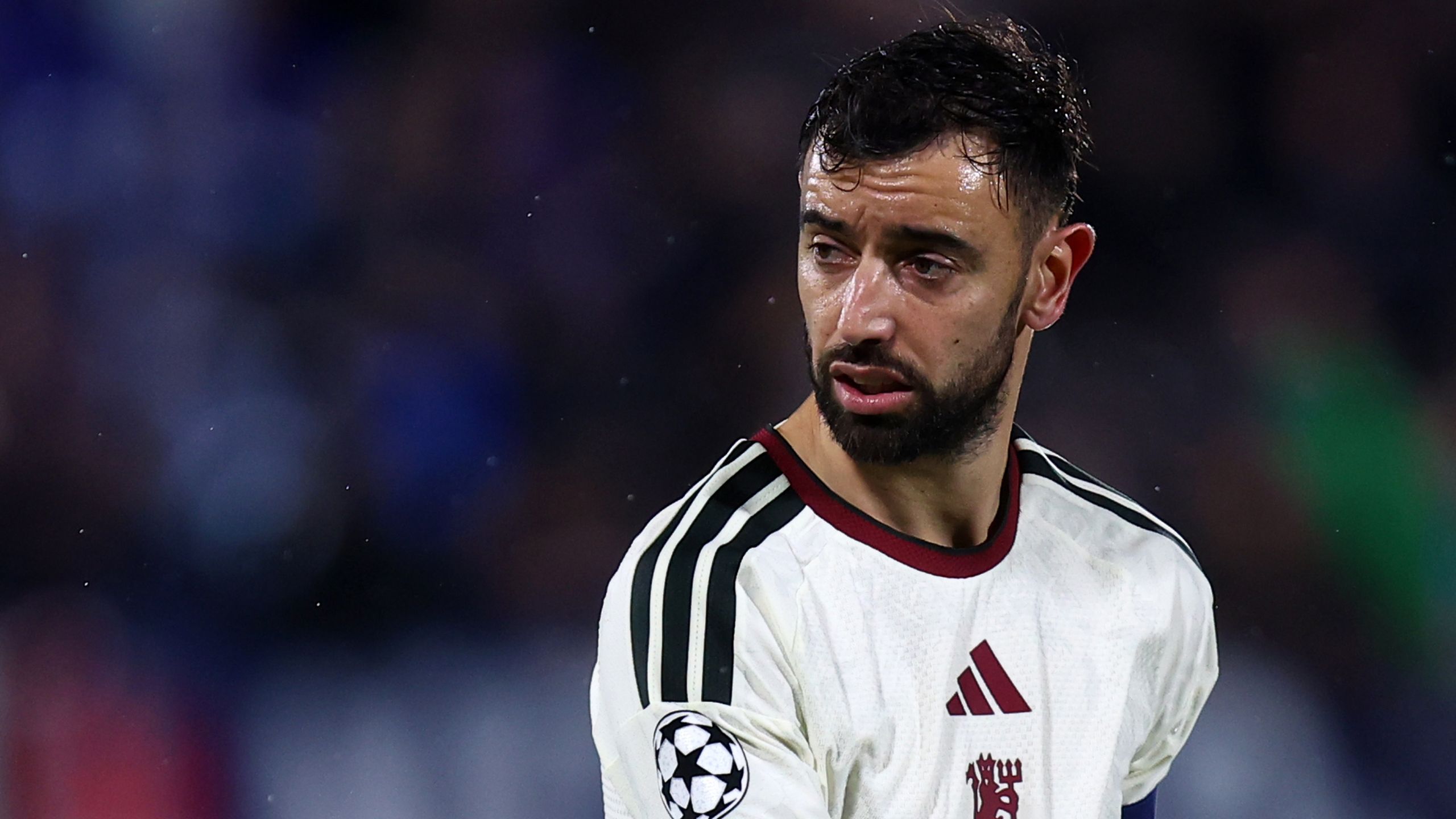 Bruno Fernandes’ home burgled while Manchester United captain was in ...