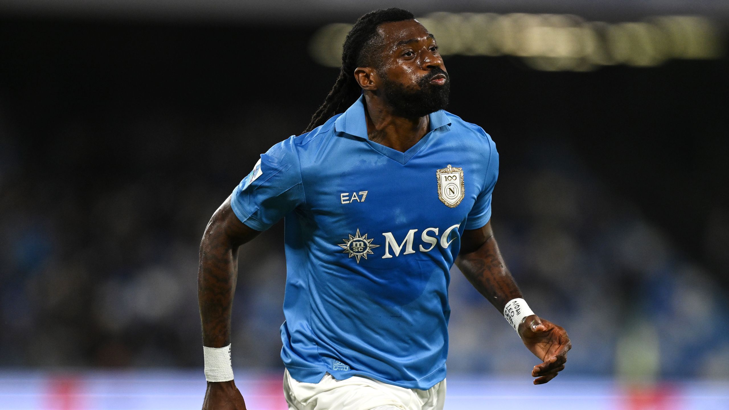 Frank Anguissa gives Napoli lead against Roma with ‘incredible ...