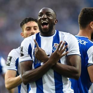 High-Quality Porto Knock Out Mourinho's Benfica From The Portuguese Cup Picture Art