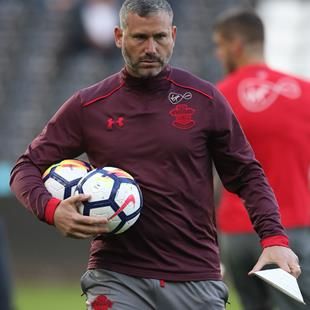 Kelvin Davis expects swift Southampton appointment TNT Sports