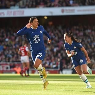 Sam Kerr to the rescue as Chelsea share spoils with Arsenal leaving