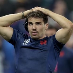 Rugby World Cup: Antoine Dupont critical of officiating after France's loss  to South Africa - TNT Sports