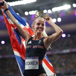 keely-hodgkinson-dominates-women-s-800m-final-at-paris-2024-to-land