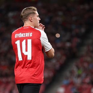 Following Thierry Henry and taking Arsenal's No. 14 jersey was an 'easy ...