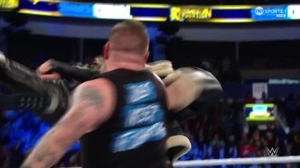 ‘Kevin Owens just KOed Logan Paul!’ – Canadian crowd stunned at Smackdown