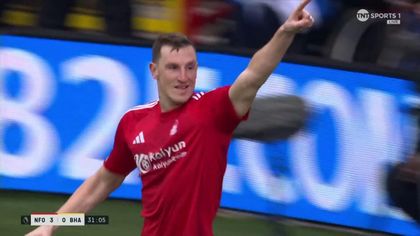 ‘Absolutely brilliant!’ - Wood puts Forest 3-0 up after superb cross from Elanga