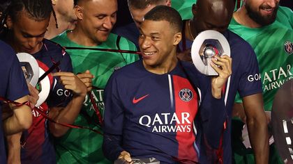 Emotional scenes as Mbappe says goodbye after final home game for PSG