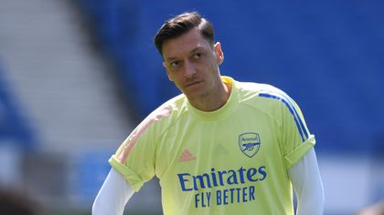 Arsenal's Mesut Ozil misses FA Cup final, travels to Turkey