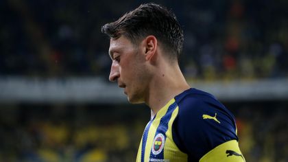 Ozil told to ‘focus’ on football by Fenerbahce president
