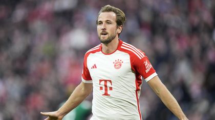 Kane strikes again as Bayern come from behind to beat Gladbach