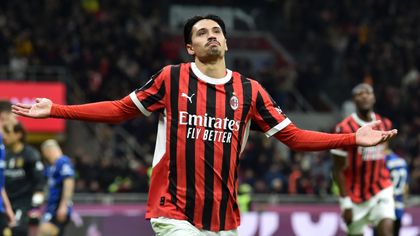 ‘Right place, right time’ – Reijnders converts rebound to give Milan derby lead