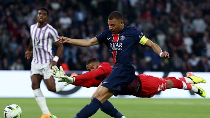 Mbappe streaks clear to put PSG ahead on his final home appearance