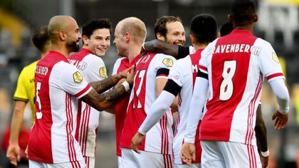 Ajax set Eredivisie record by putting thirteen past Venlo