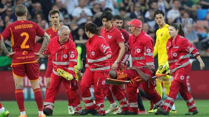Udinese v Roma abandoned after Ndicka collapses during match