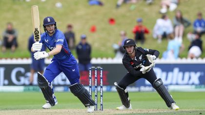 Jones stars as England battle back from 79-6 to beat New Zealand in first ODI